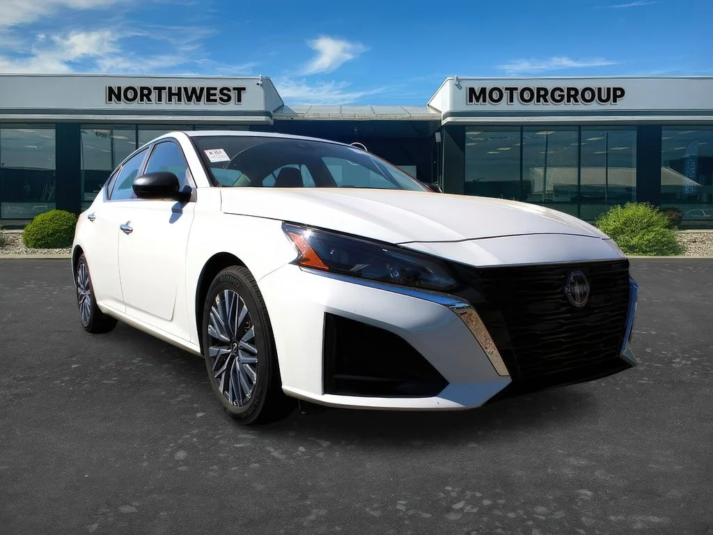 2025 Nissan Altima 2.5 SV's photo