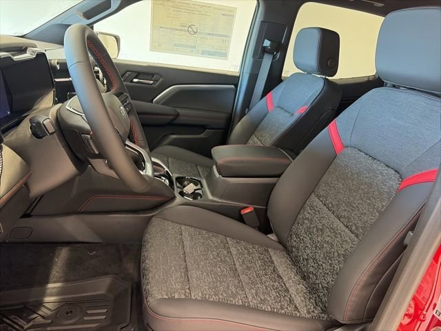 2026 Chevrolet Colorado Z71 - Photo 12