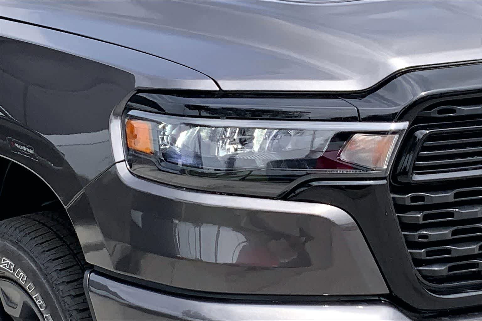 New 2026 Granite Crystal Metallic Clear-Coat Exterior Paint RAM Express image 11