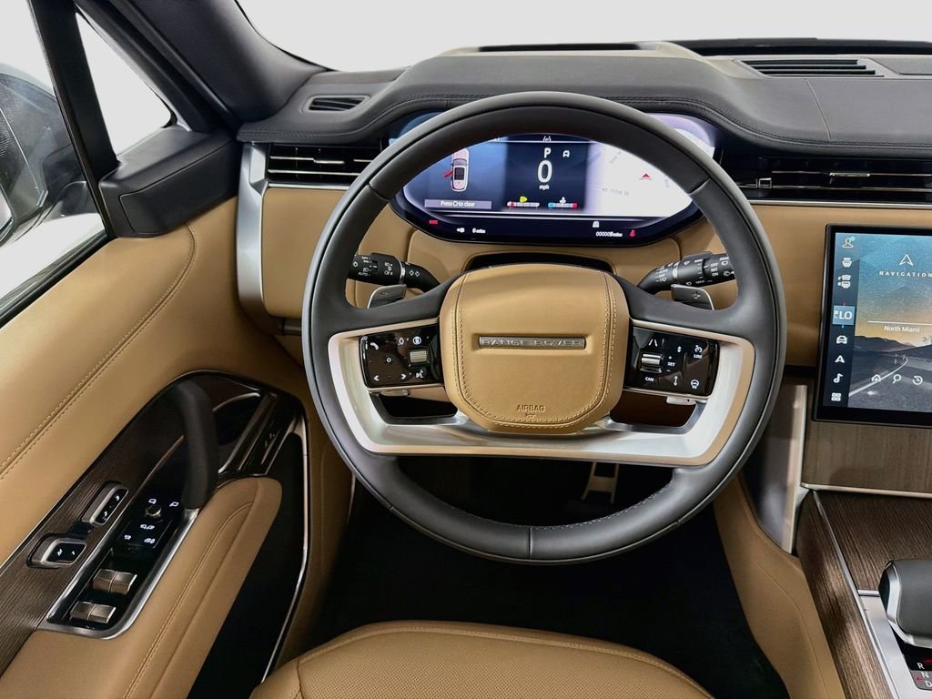 New 2027 Belgravia Green Land Rover SE image 24
