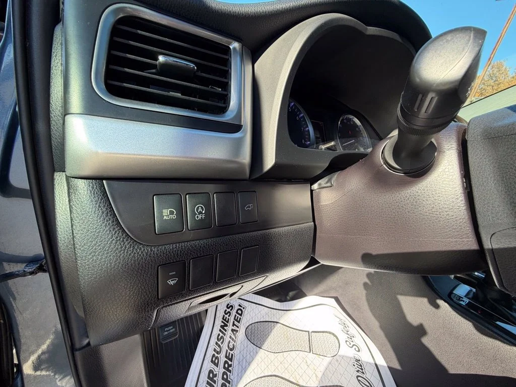 Used 2019 Blue Toyota LE Plus image 16
