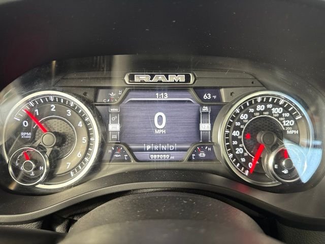 Used 2019 Black / Forest Green Ram Big Horn/Lone Star image 18