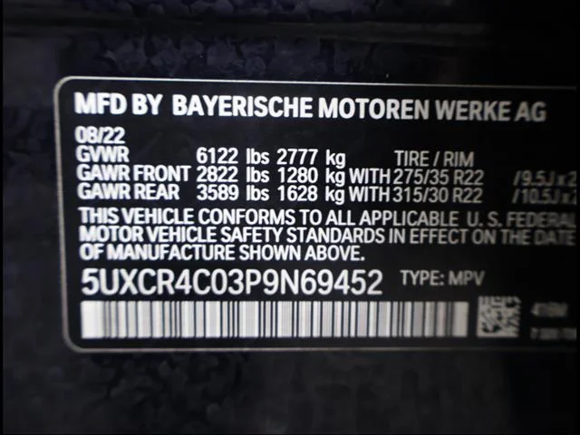 Used 2023 Carbon Black Metallic BMW sDrive40i image 12