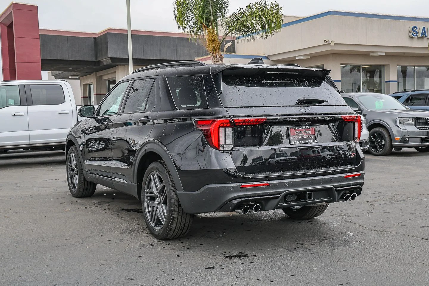 New 2026 Agate Black Metallic Ford ST image 6