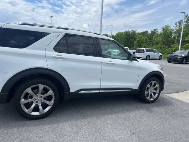 Used 2020 White Ford Platinum image 9