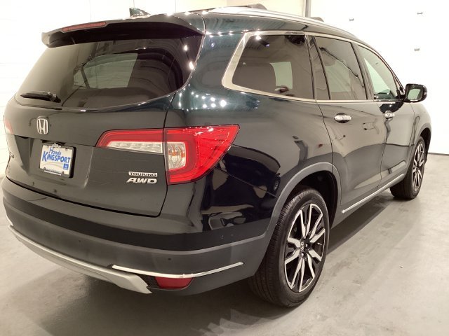 Used 2021  Honda Touring image 6