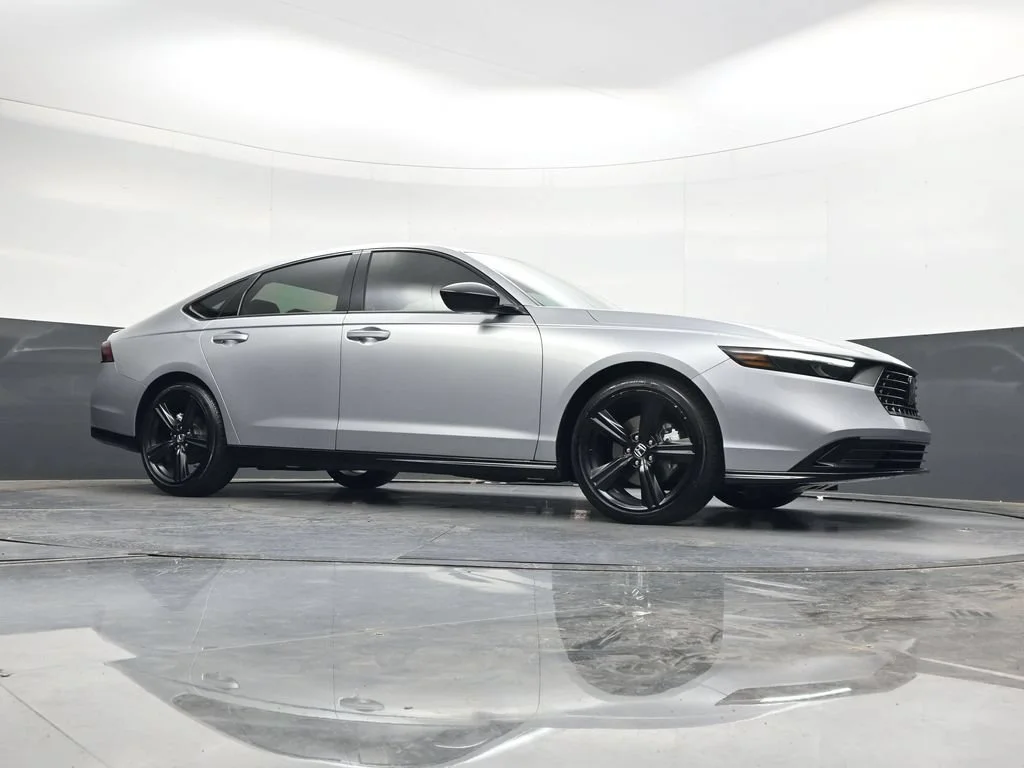 Certified Used 2026 Solar Silver Metallic Honda Sport-L image 91