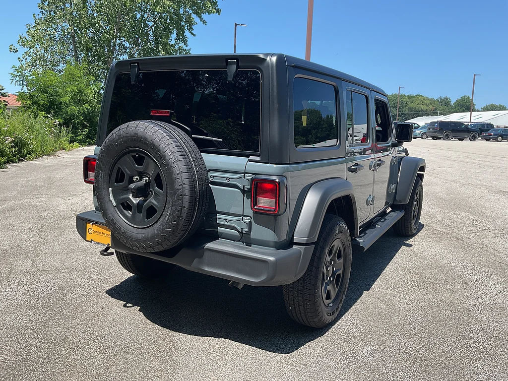 Used 2026 Anvil Clear Coat Jeep Sport image 5