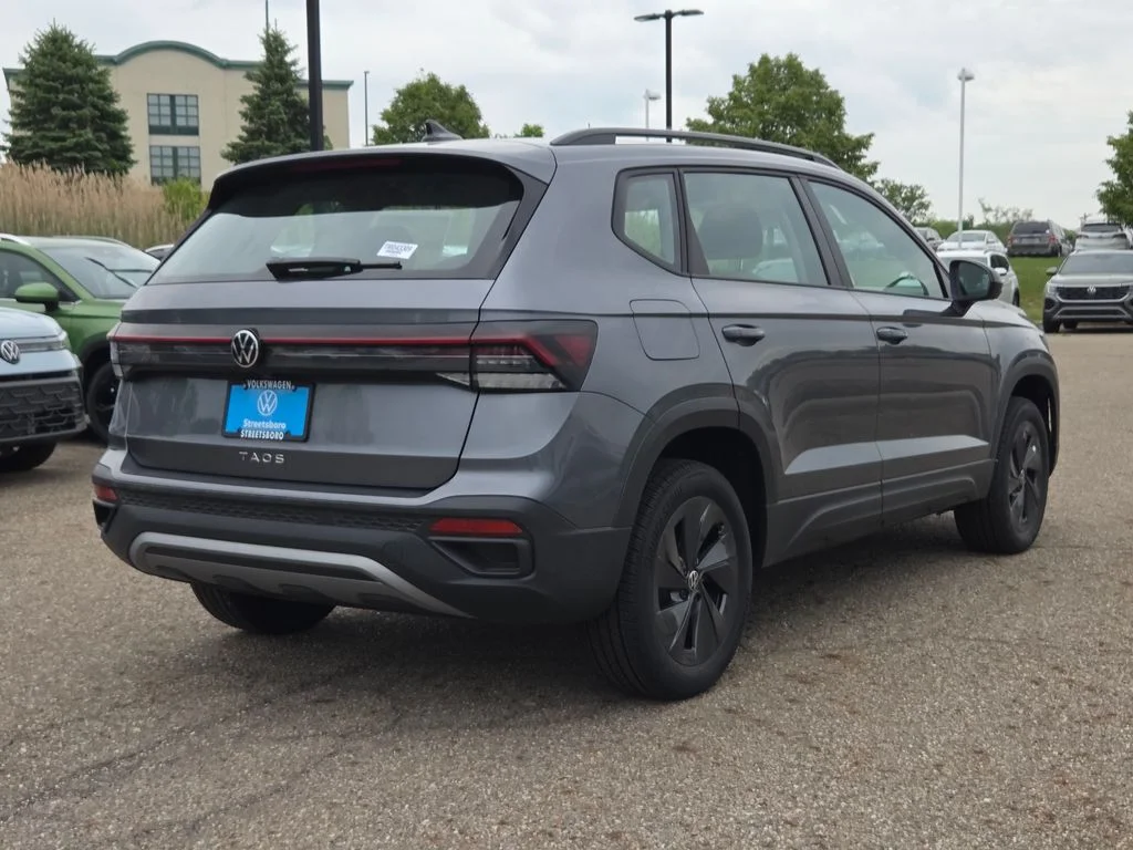 New 2026 Platinum Gray Metallic Volkswagen 1.5T S image 6
