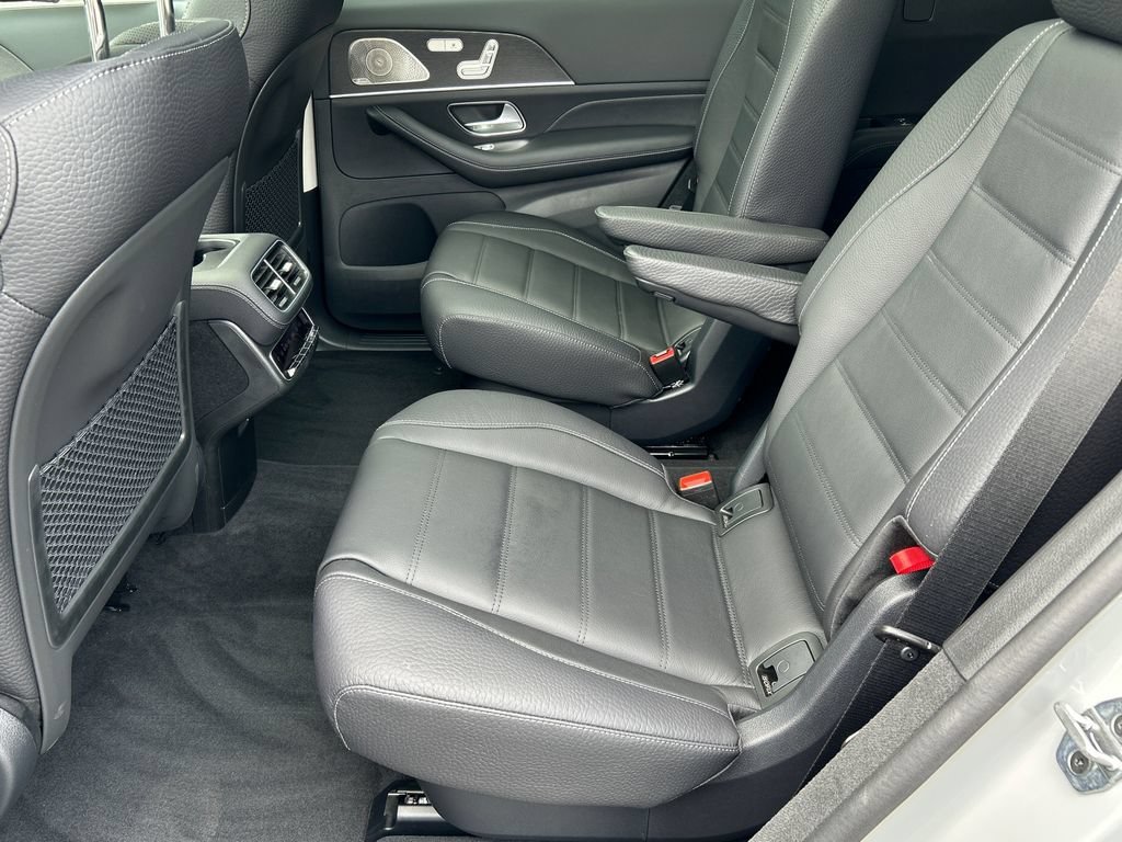 New 2026 MANUFAKTUR Alpine Grey Mercedes-Benz GLS 450 image 66