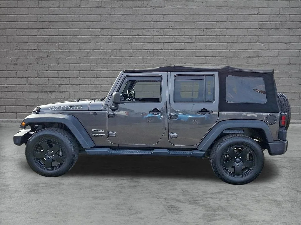 Used 2018 Gray Jeep Sport S 4x4 image 36