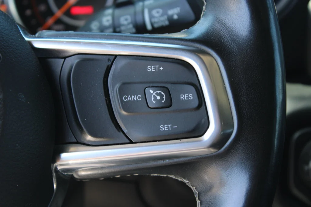 Used 2018 Black Jeep Unlimited Sahara image 25