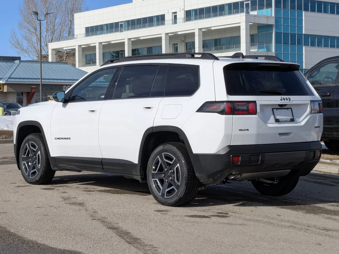 New 2026 White Jeep Limited - - 4x4 - 1.6L Turbo Hybrid - Power Liftgate - Wireless Charging & More! image 6