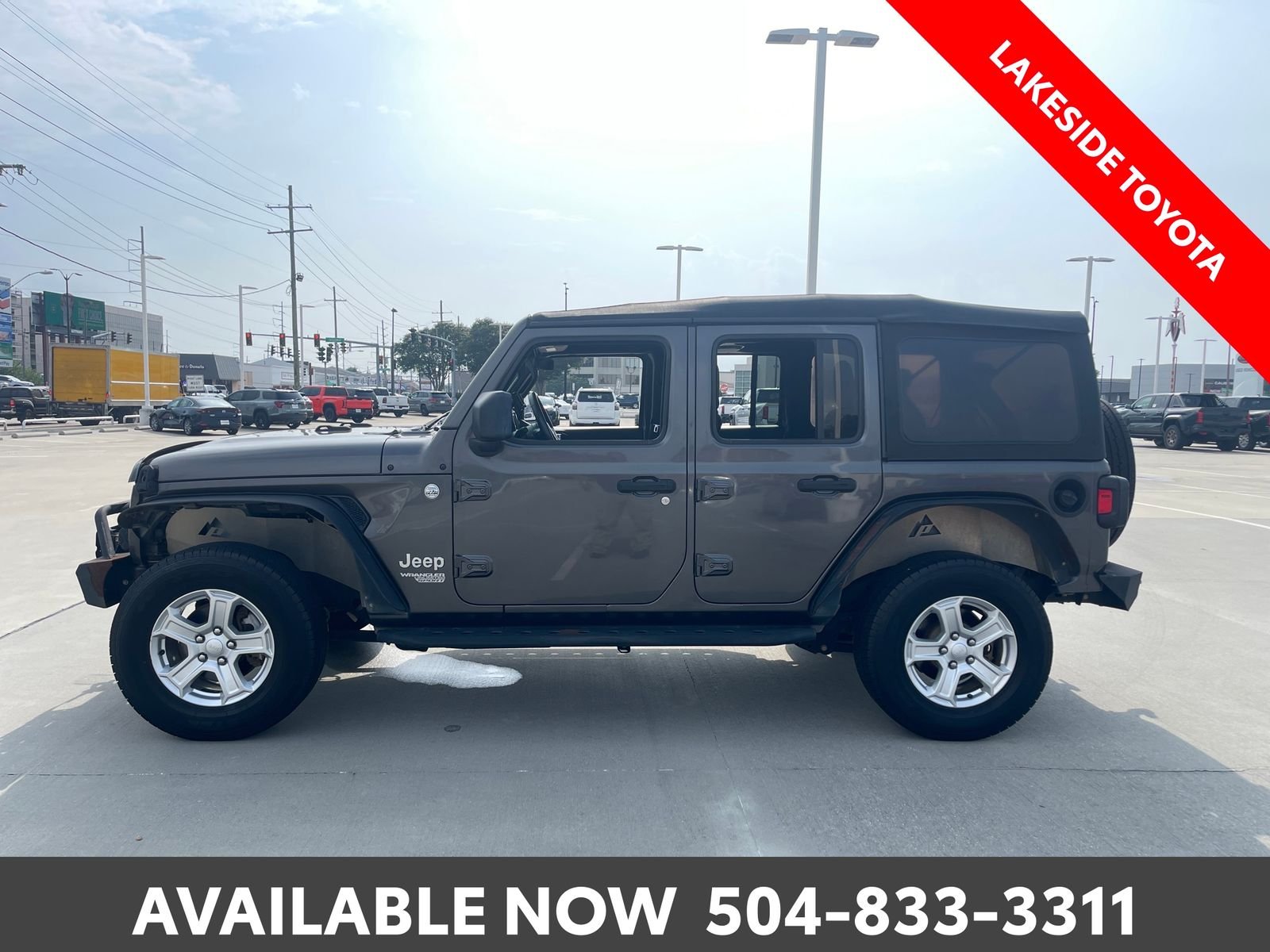 Used 2019 Gray Jeep Unlimited Sport S image 2