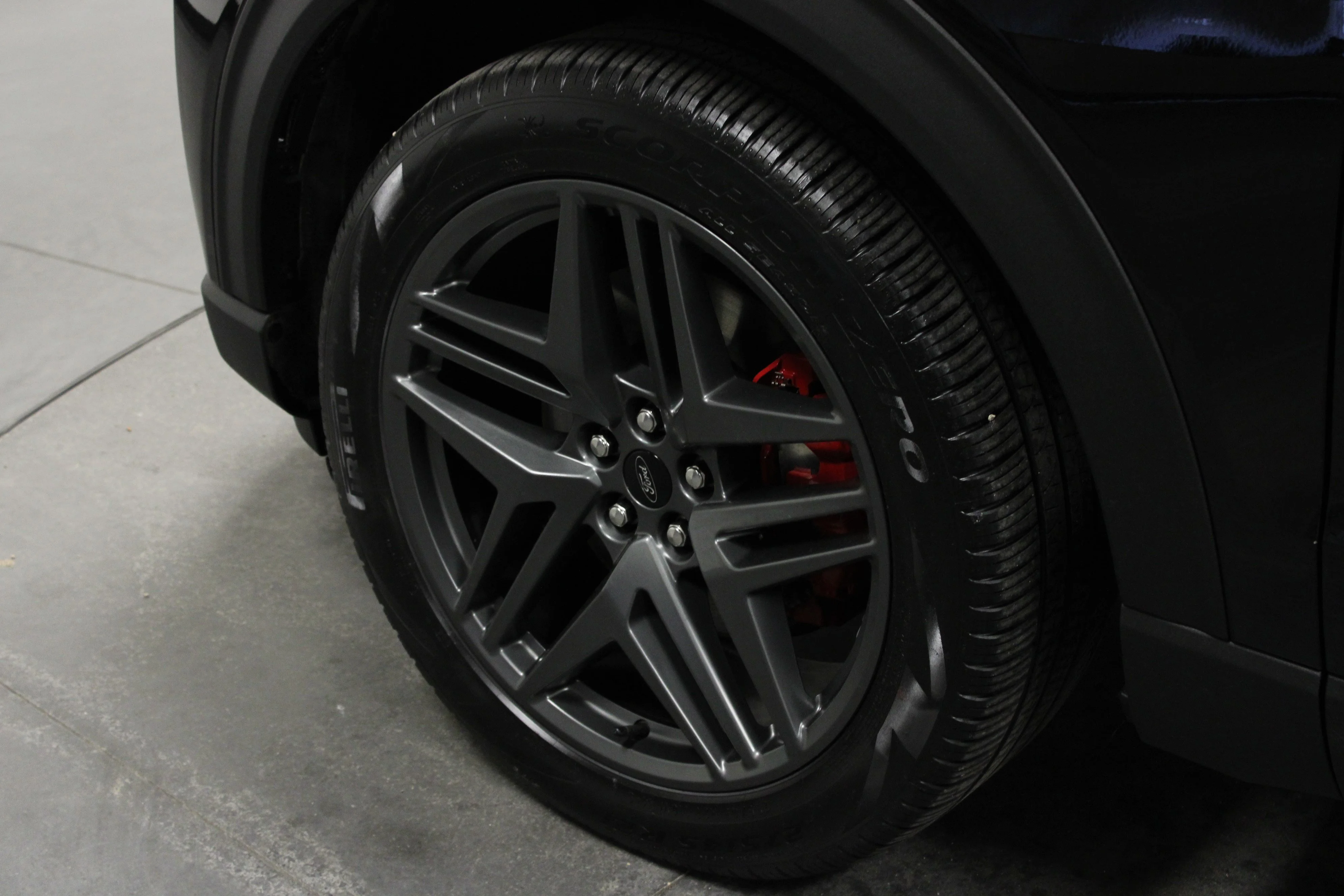 Used 2025 Black Metallic Ford ST-Line image 10