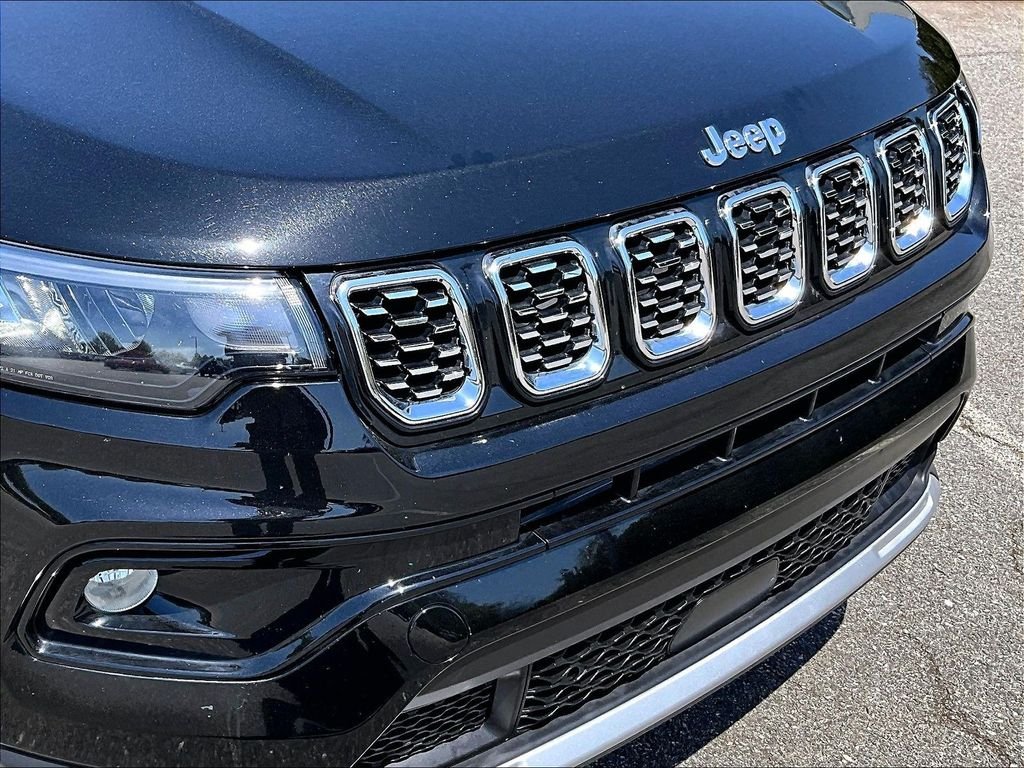 Used 2025 Black Jeep Limited image 32