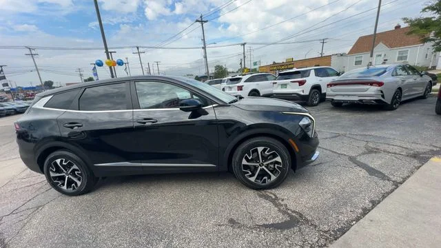 Used 2023 Black Kia EX image 10