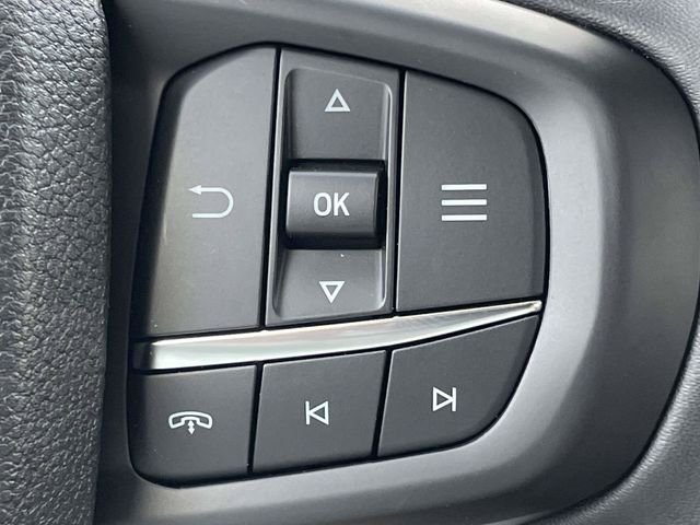 New 2026 Carbonized Gray Metallic Ford XLT image 11