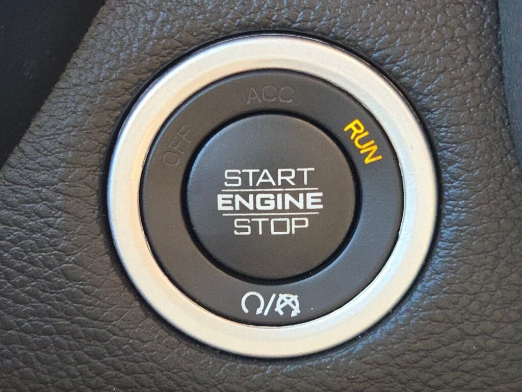 Certified Used 2024 Gray Ram Laramie image 31