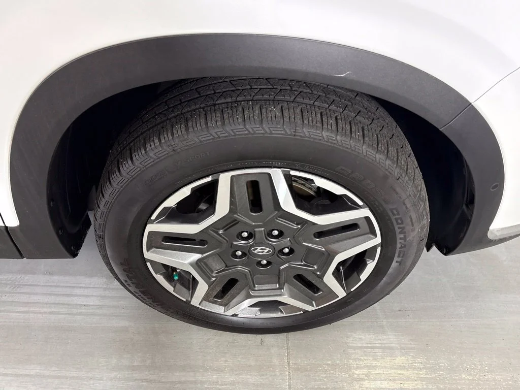 Used 2023 White Hyundai Limited image 11