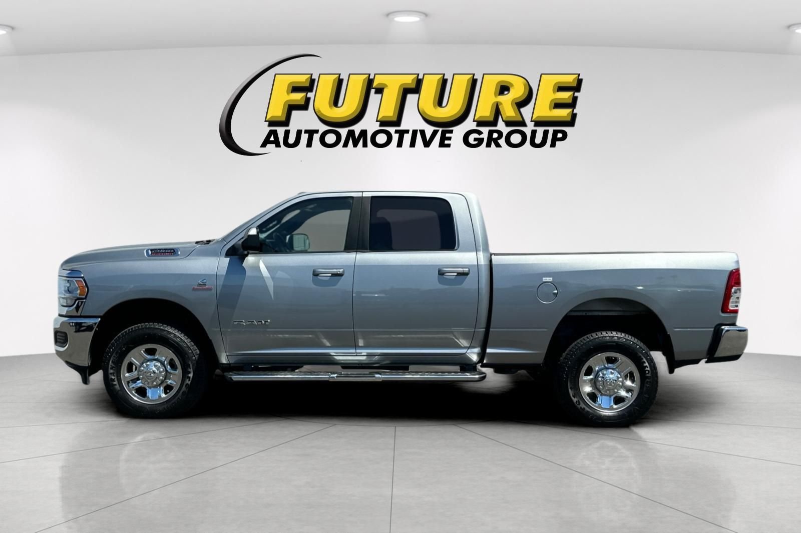 Used 2022 Silver Ram Big Horn image 7