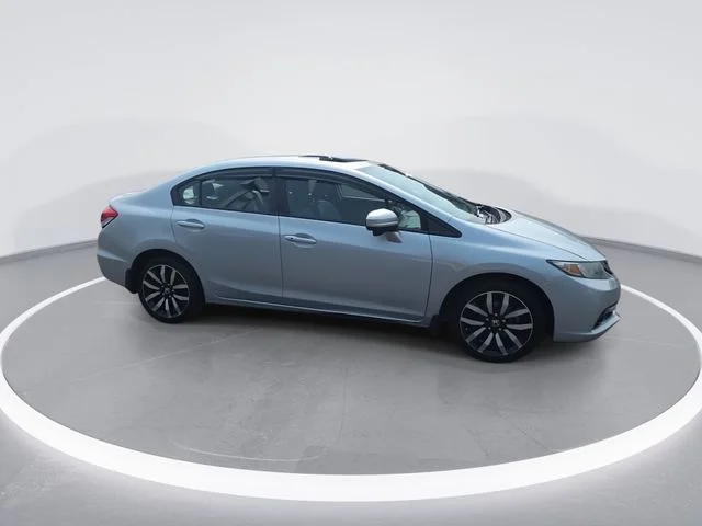 Used 2015  Honda EX-L image 9