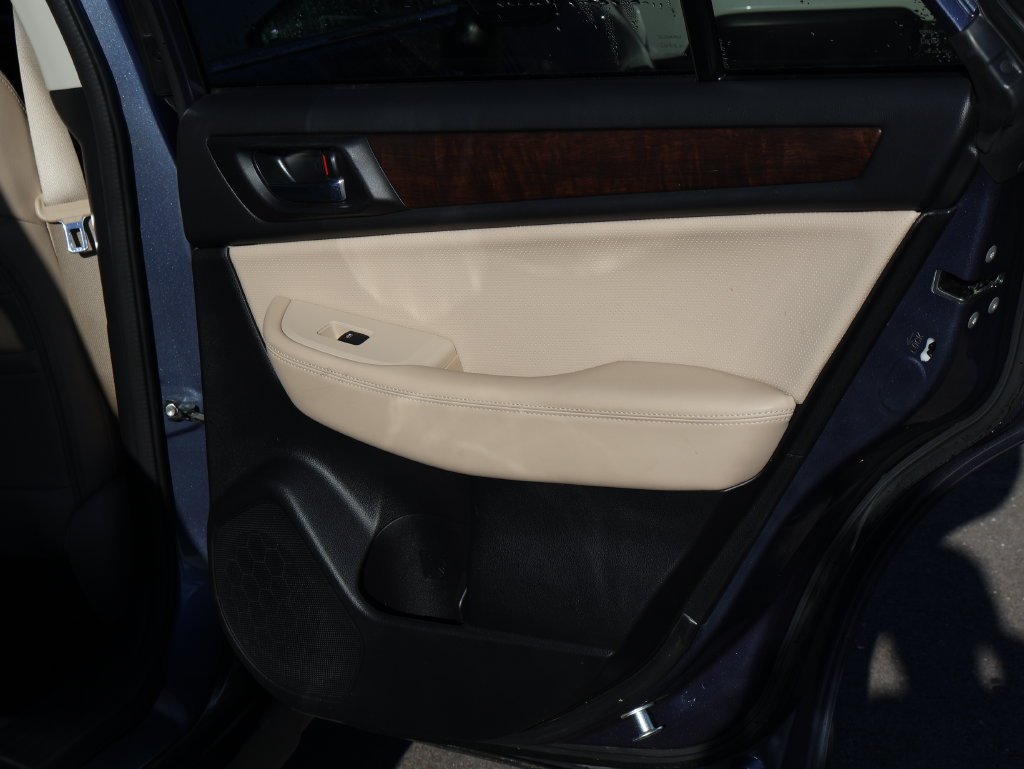 Used 2017 Blue Subaru 2.5i image 14