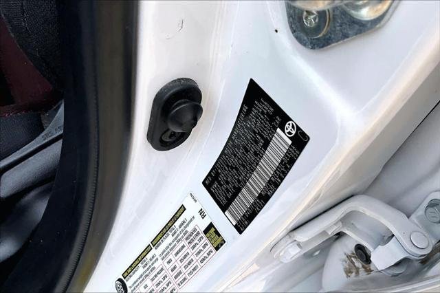 Certified Used 2024 ICE CAP Toyota  image 34