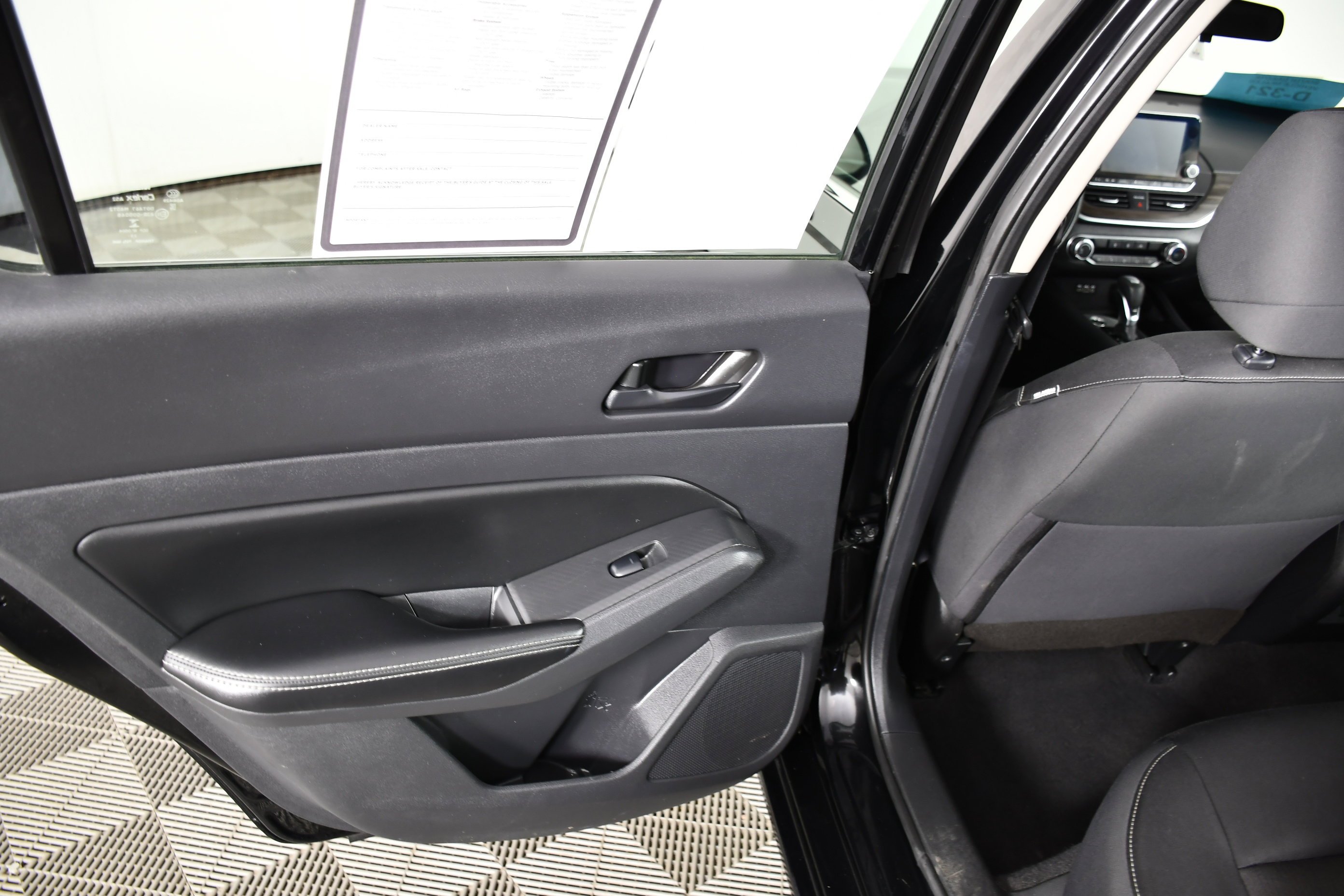 Used 2024 Super Black Nissan 2.5 SV image 45