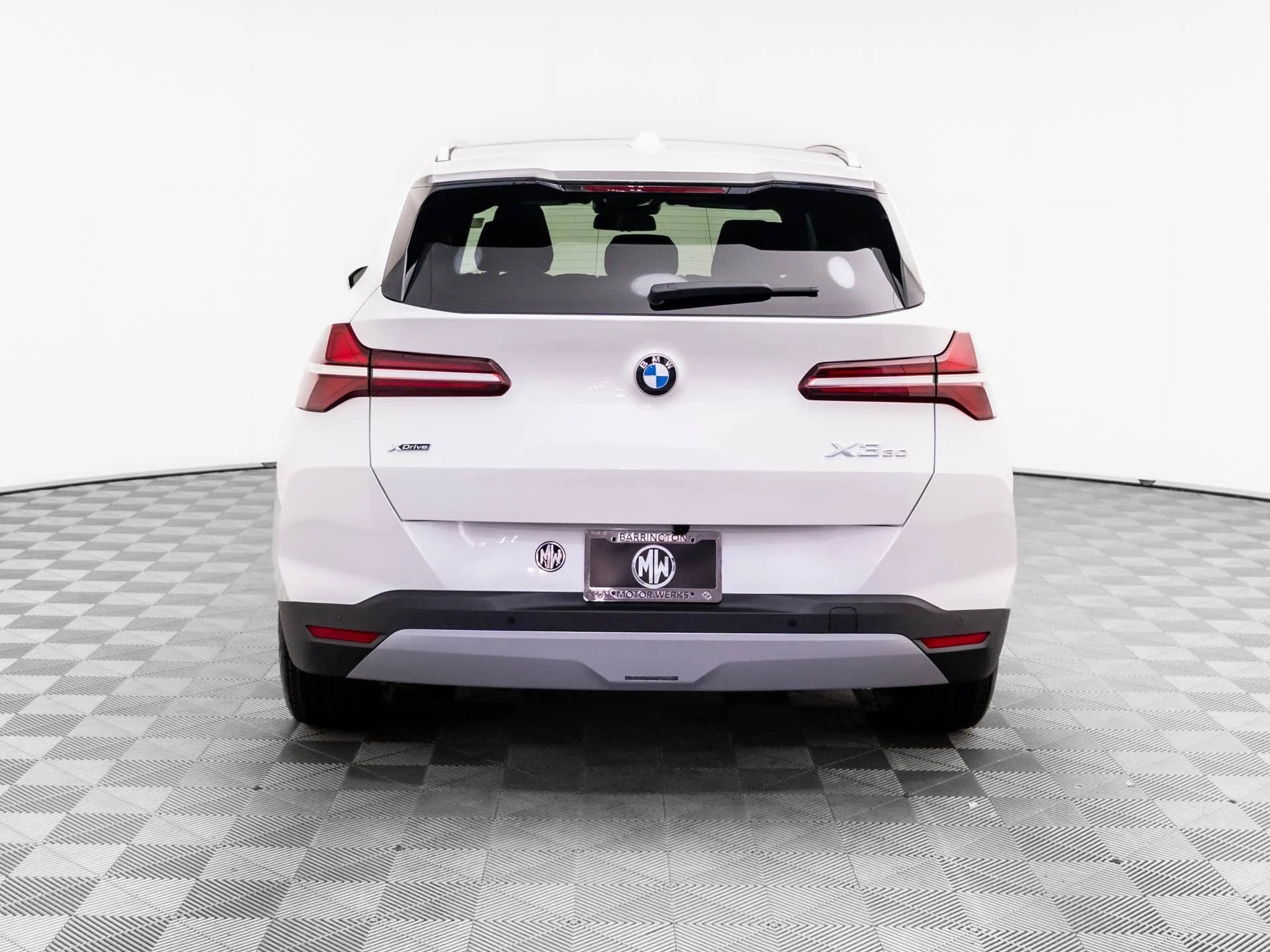 New 2026 White BMW 30 xDrive image 5