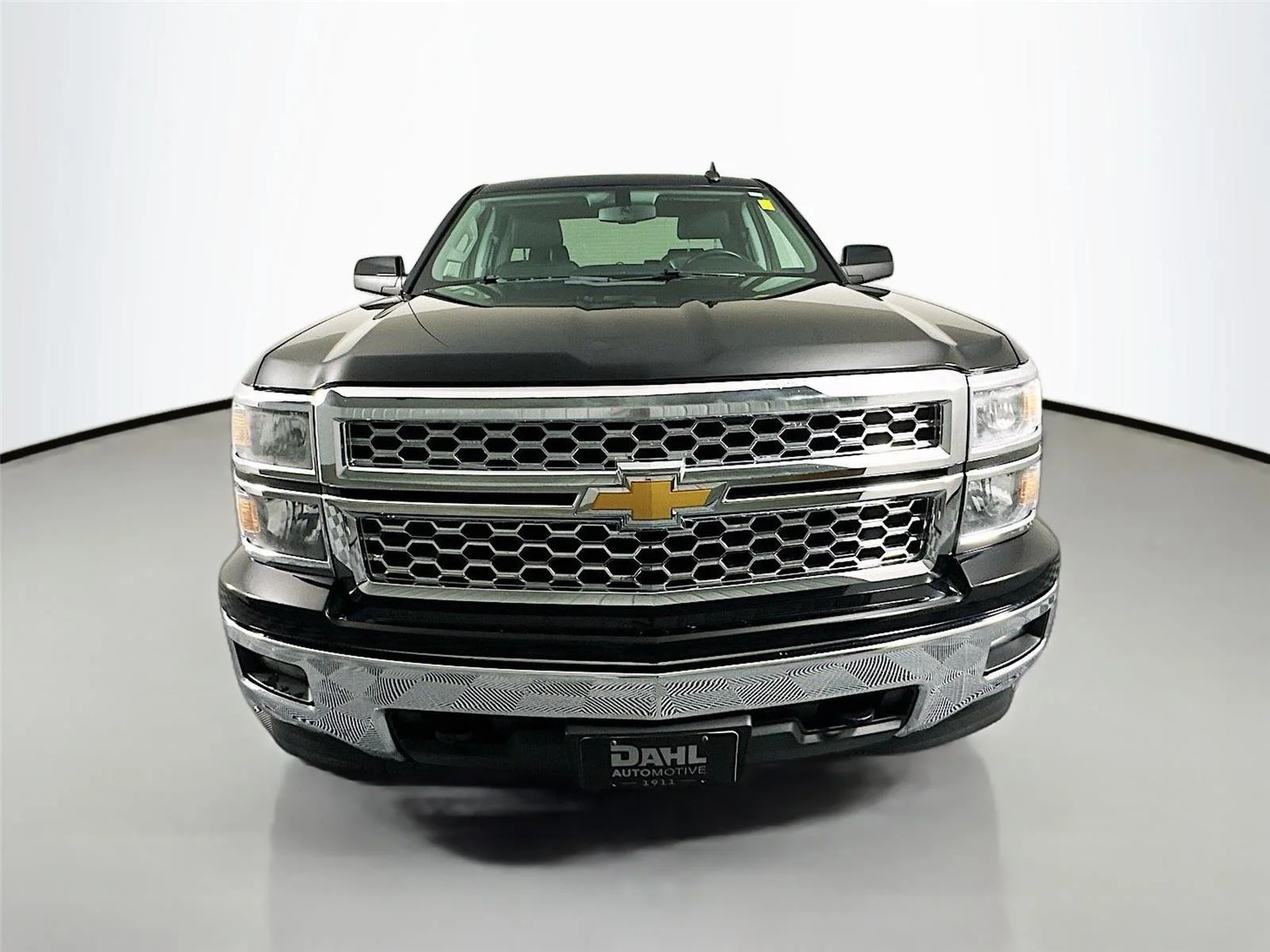 Used 2015 Chevrolet Silverado 1500 LT with VIN 1GCVKREC1FZ327907 for sale in Winona, Minnesota