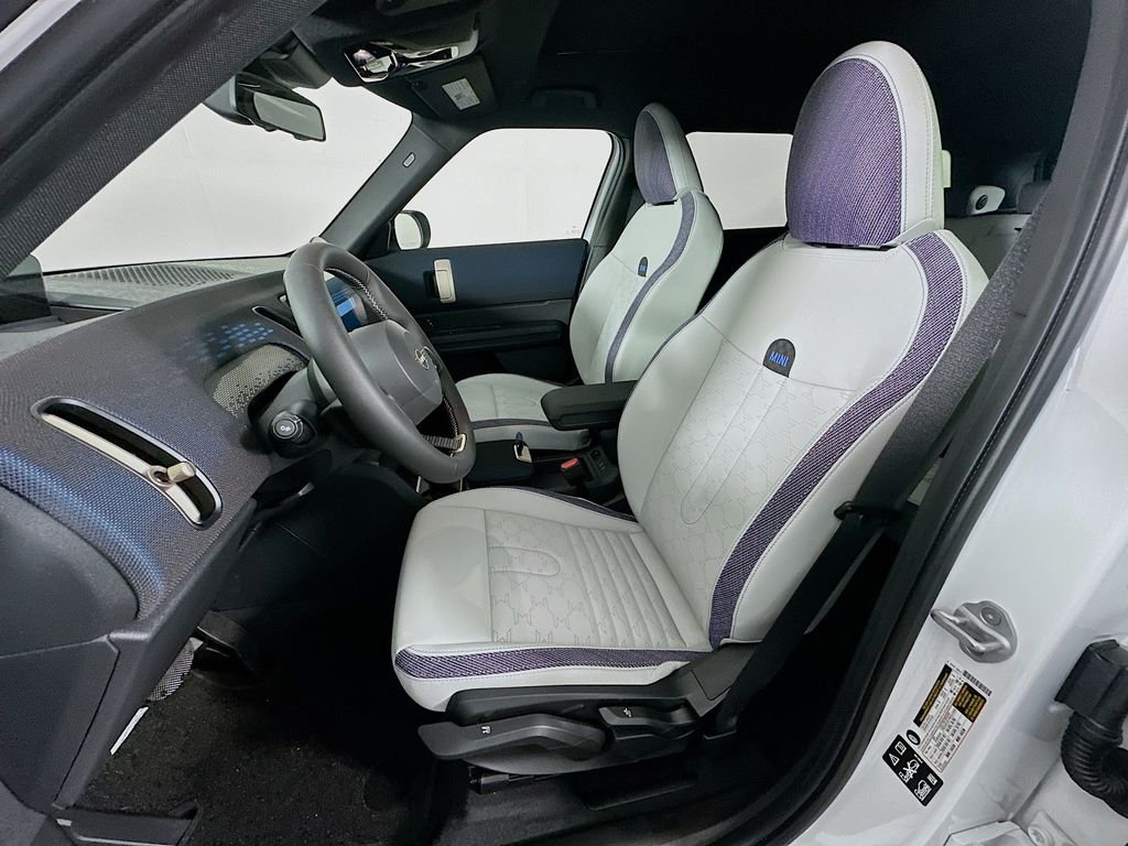 New 2027 White MINI Oxford Edition image 16