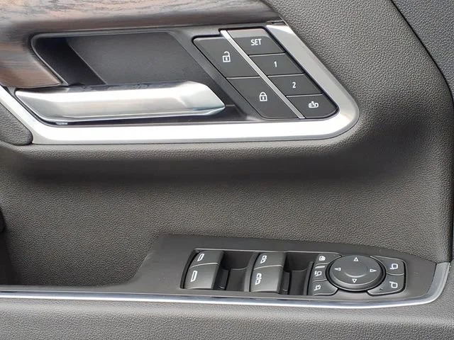 2025 GMC Sierra 2500HD SLT - Photo 15