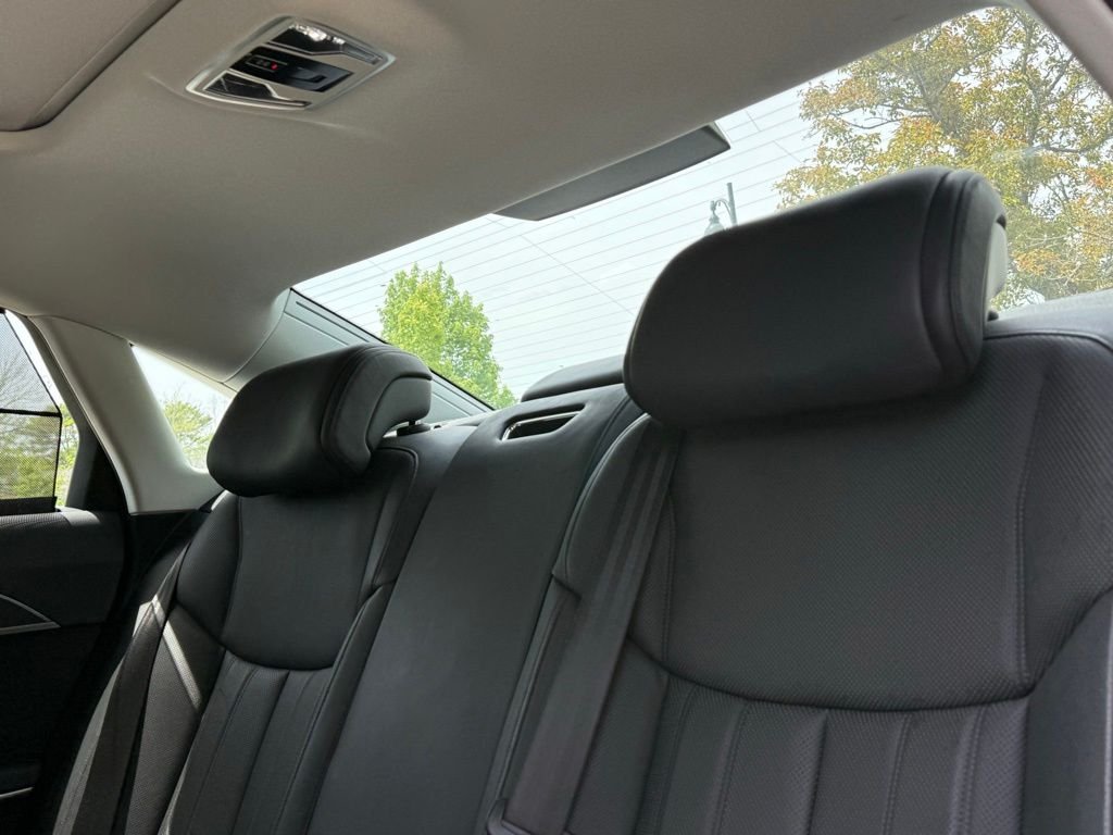 Used 2019 Black Audi L 55 image 19