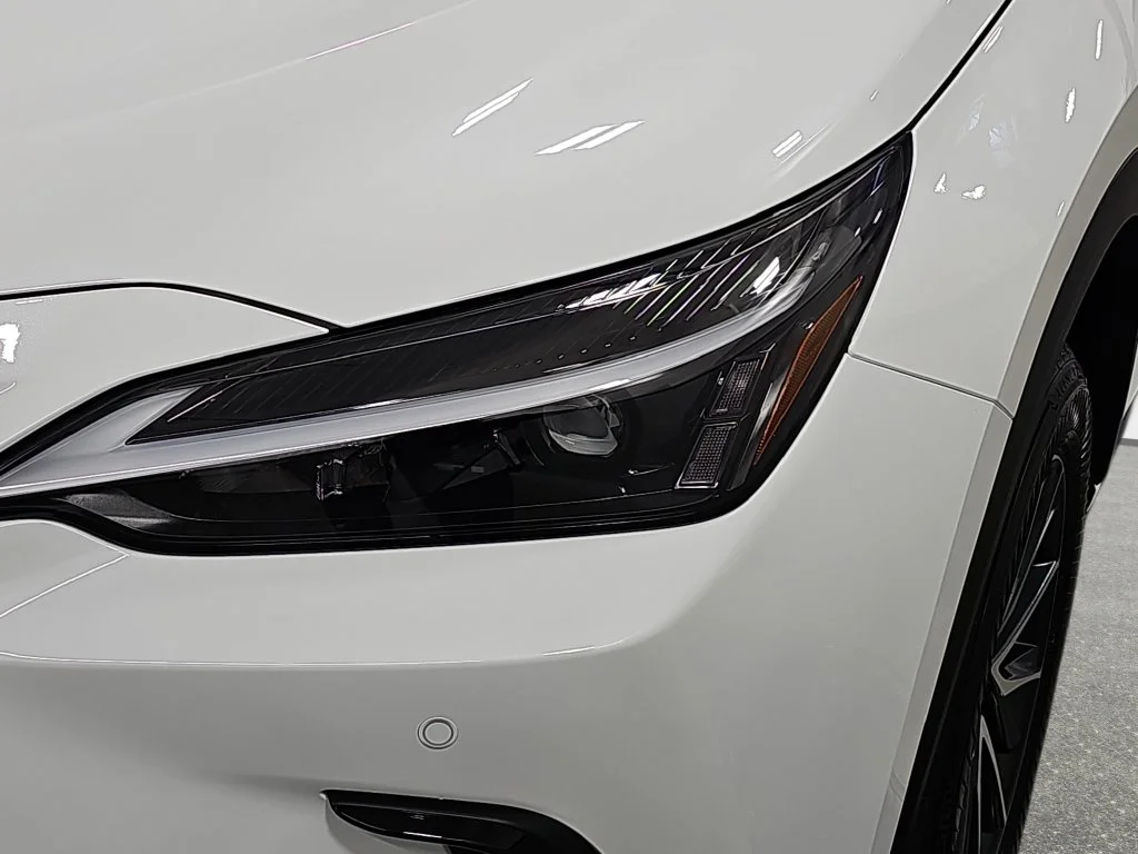 New 2026 Ultra White Lexus PREMIUM image 30