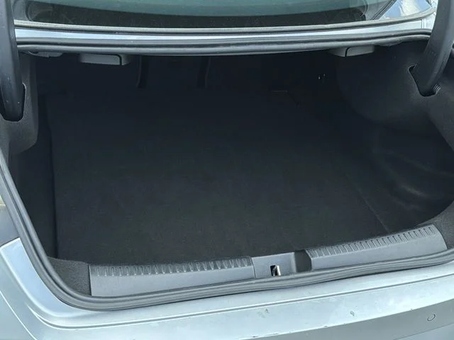 Used 2025 Silver Mercedes-Benz CLA 250 image 38