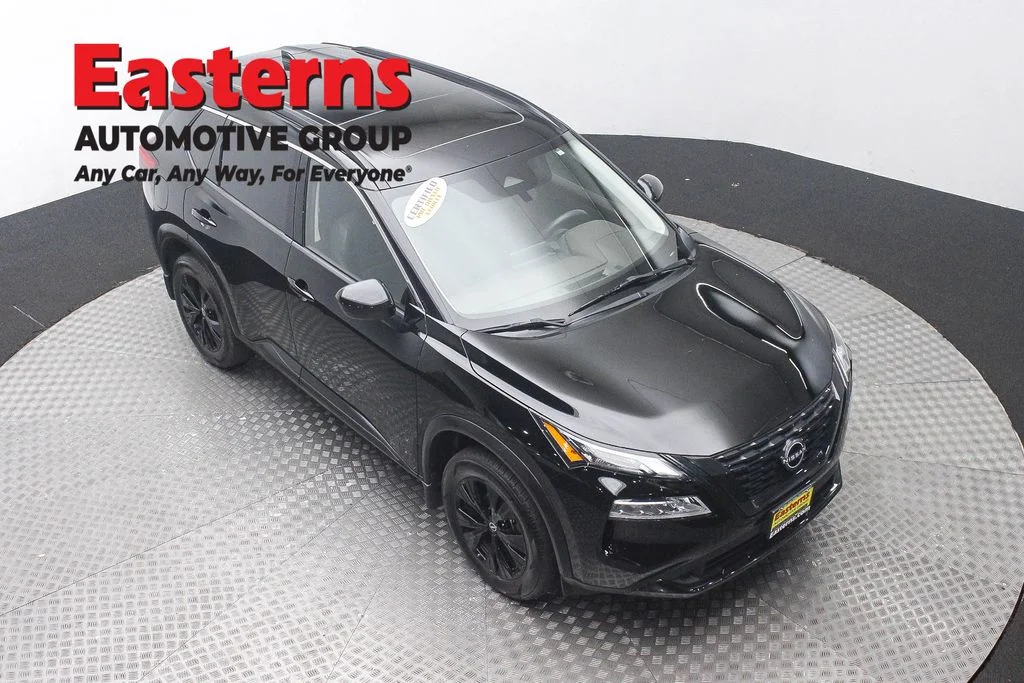 Used 2023 Black Nissan SV image 3