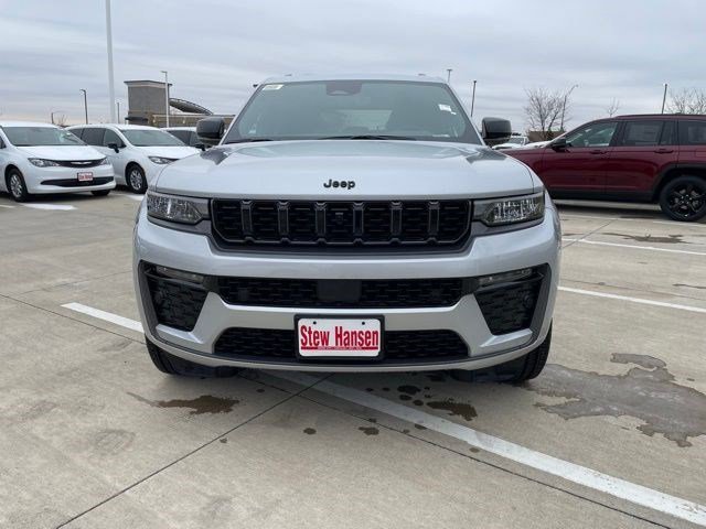 New 2026 Silver Zynith Jeep Limited Reserve image 8