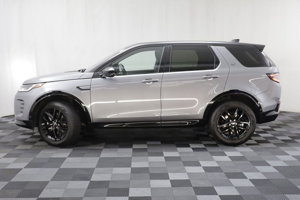 Certified Used 2025 Gray Land Rover SE image 4