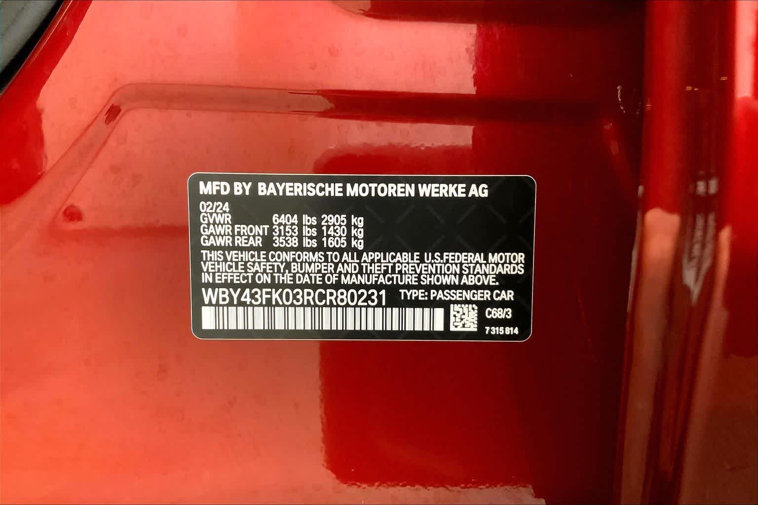 Used 2024 Vegas Red Metallic BMW M60 image 36