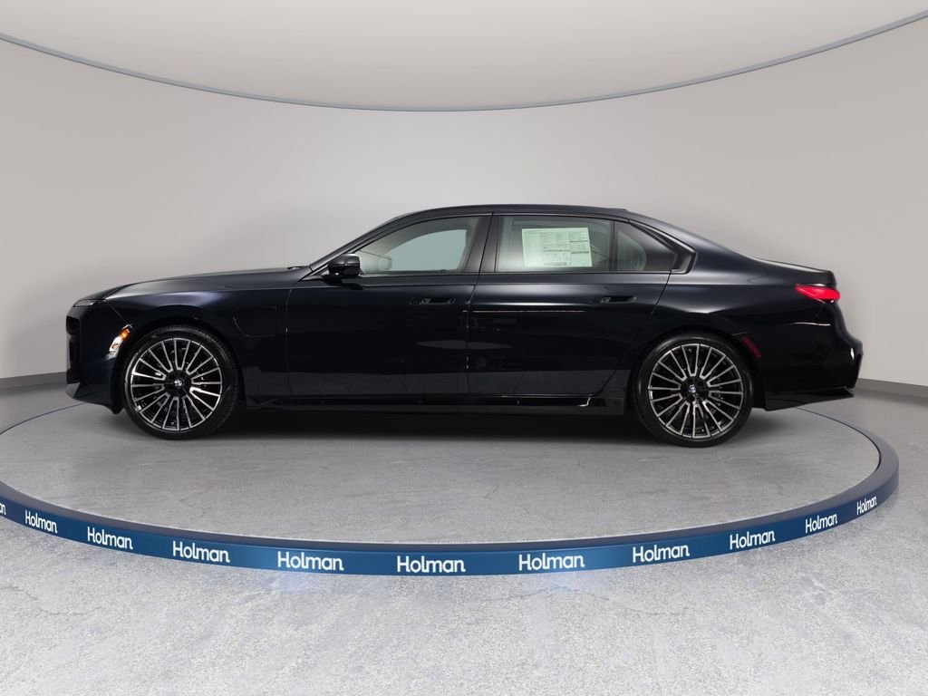 2026 BMW 7 Series 750e - Photo 8