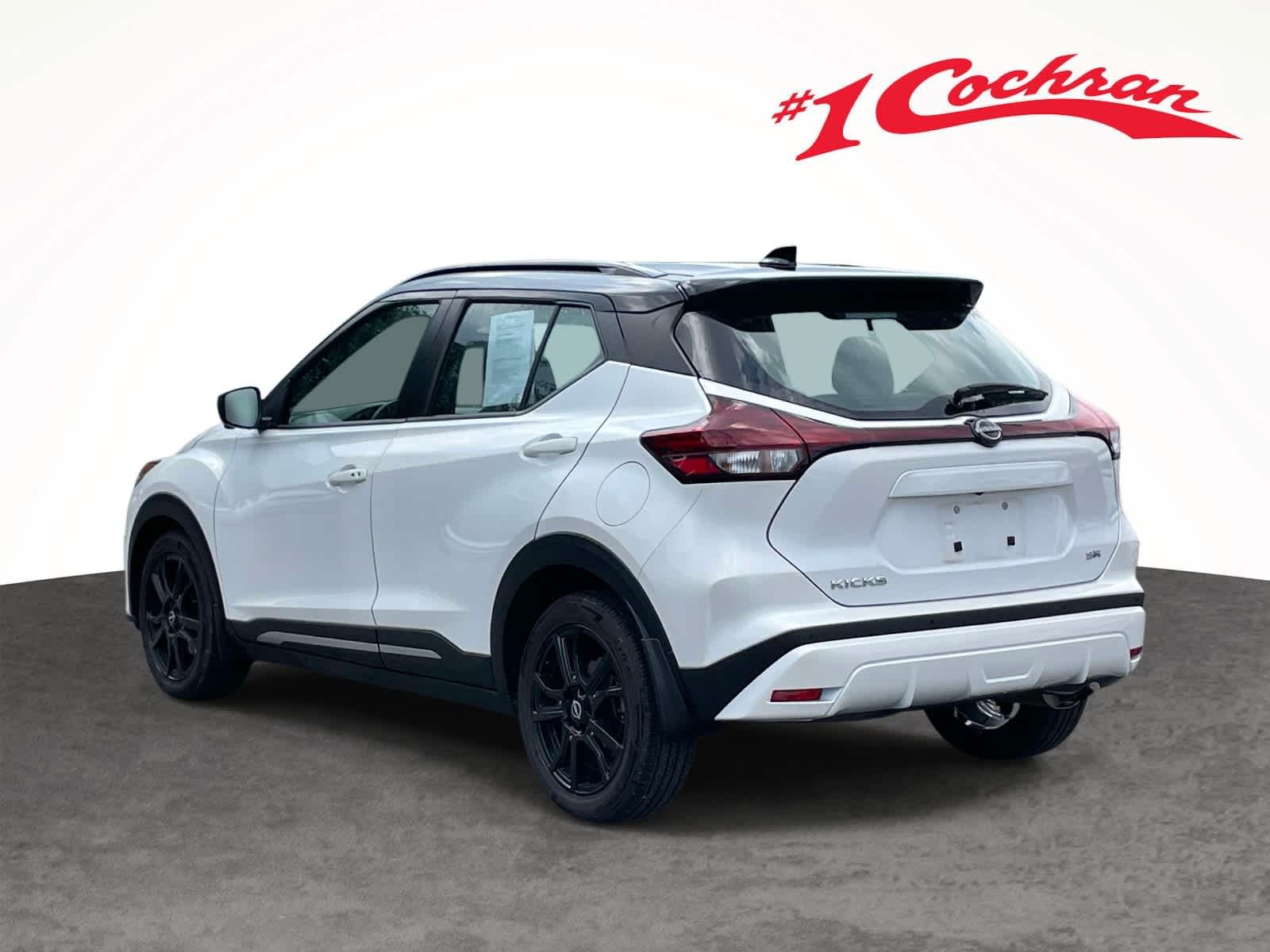 Used 2024 Aspen White Tricoat/Super Black Nissan SR image 14
