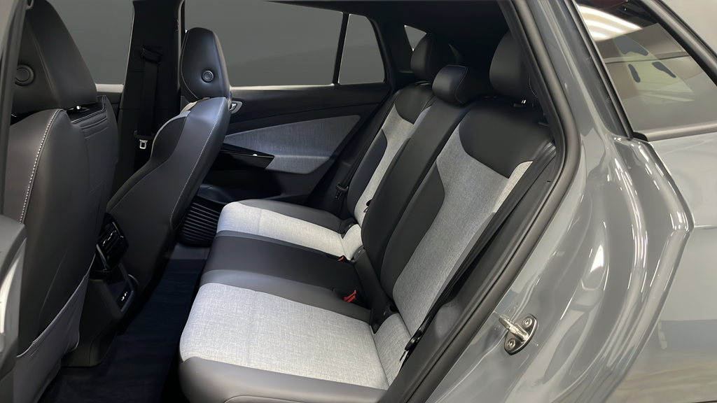 Used 2025 Gray Volkswagen Pro image 22