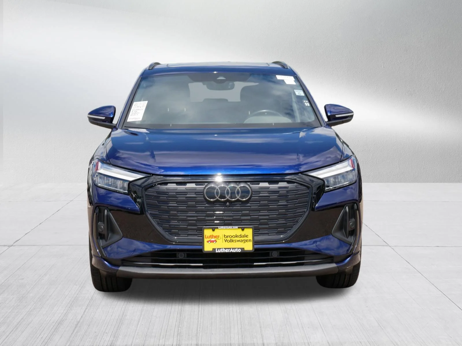Used 2023 Audi Q4 e-tron Premium with VIN WA1K2BFZ0PP045178 for sale in Minneapolis, MN