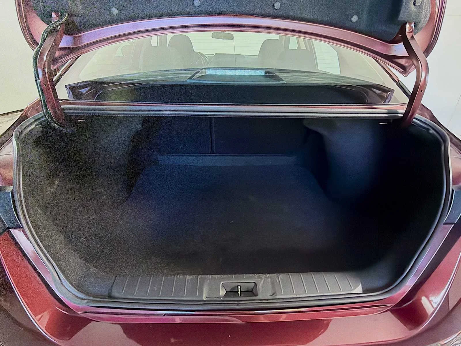 Certified Used 2024 Rosewood Metallic Nissan SV image 22