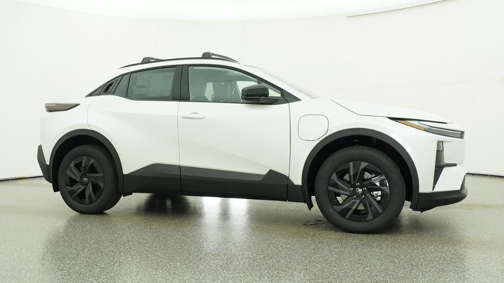 New 2026 Wind Chill Pearl Toyota SE image 39