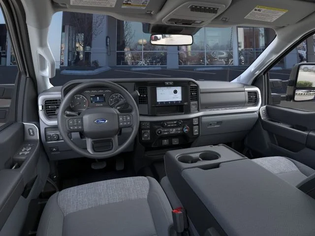 New 2026 Oxford White Ford XLT image 9