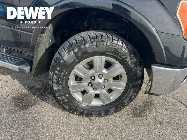 Used 2011 Black Ford Lariat image 15