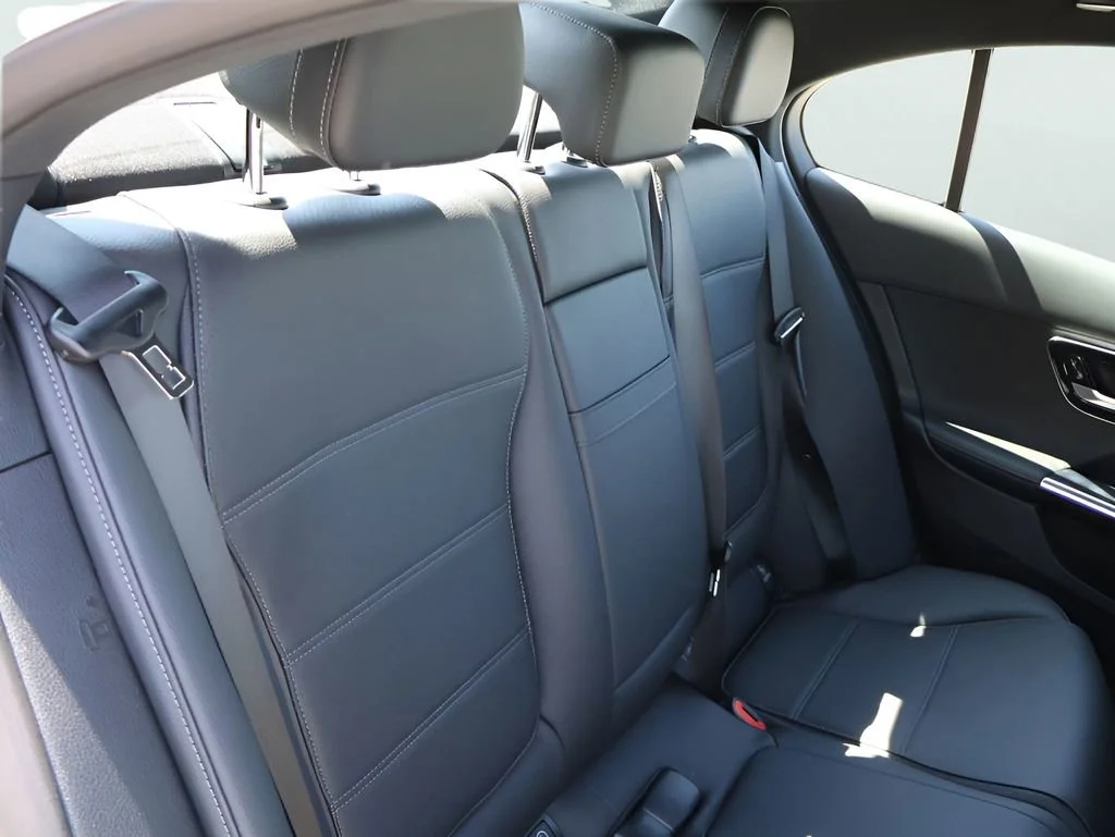 New 2026 Polar White Mercedes-Benz C 300 image 52