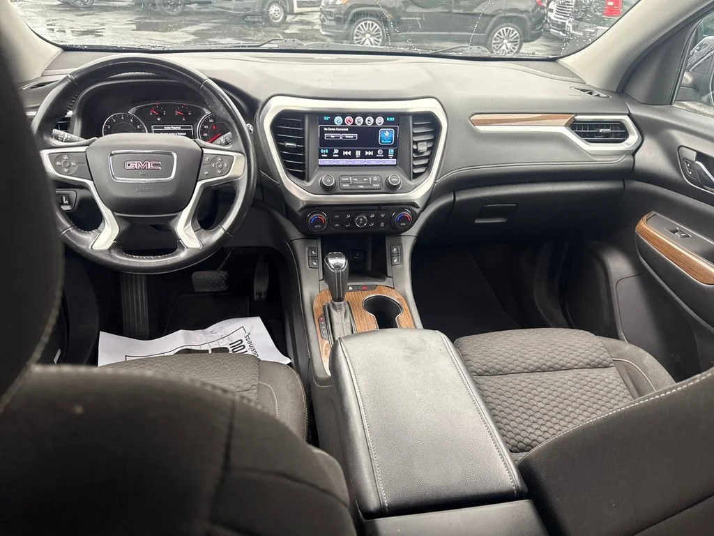 Used 2018 Blue GMC SLE-2 image 32
